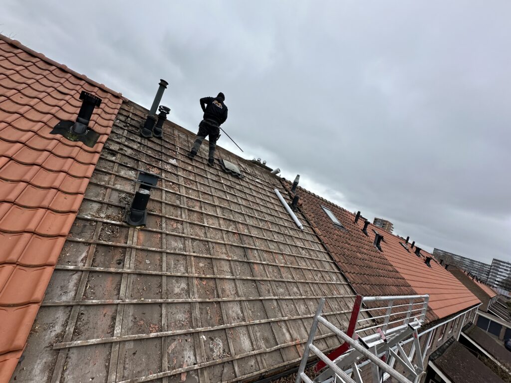 Wat te doen bij lekkage door regen